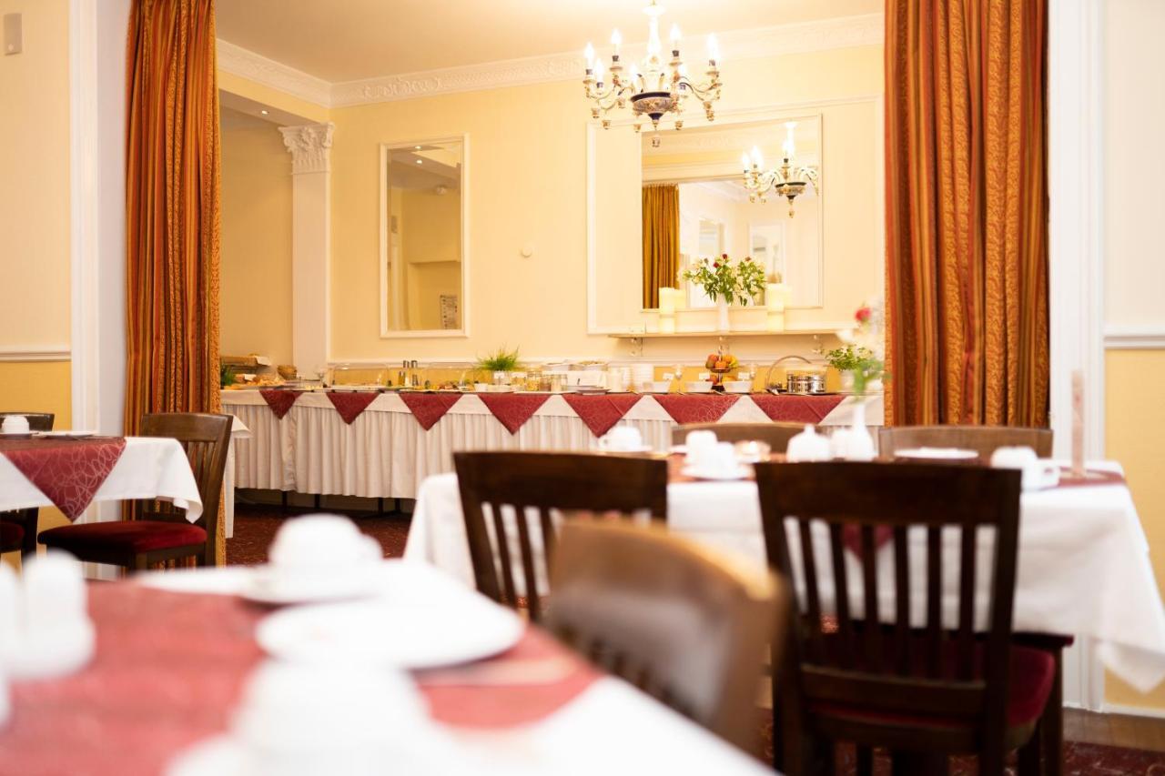 Palais Am Kleistpark Hotel Франкфурт на Одер Екстериор снимка