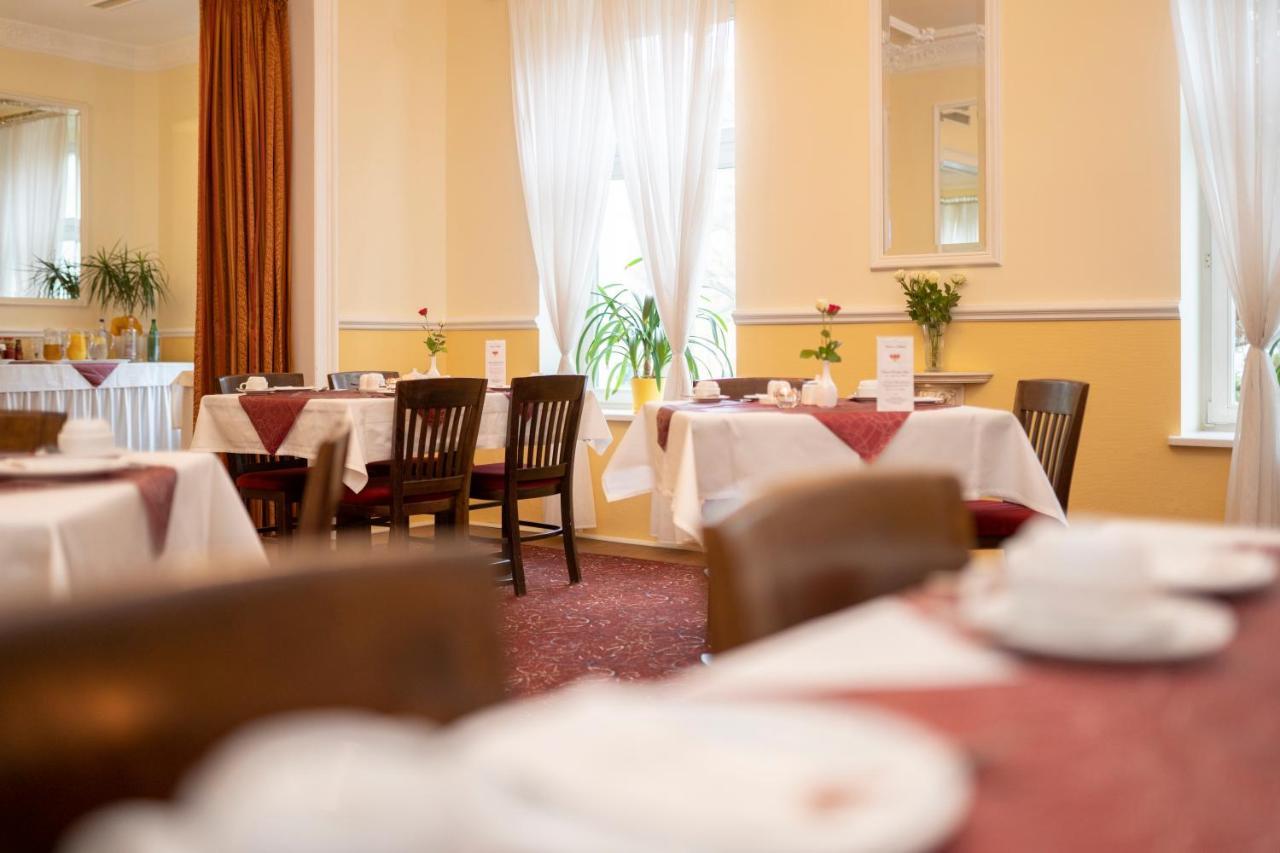 Palais Am Kleistpark Hotel Франкфурт на Одер Екстериор снимка