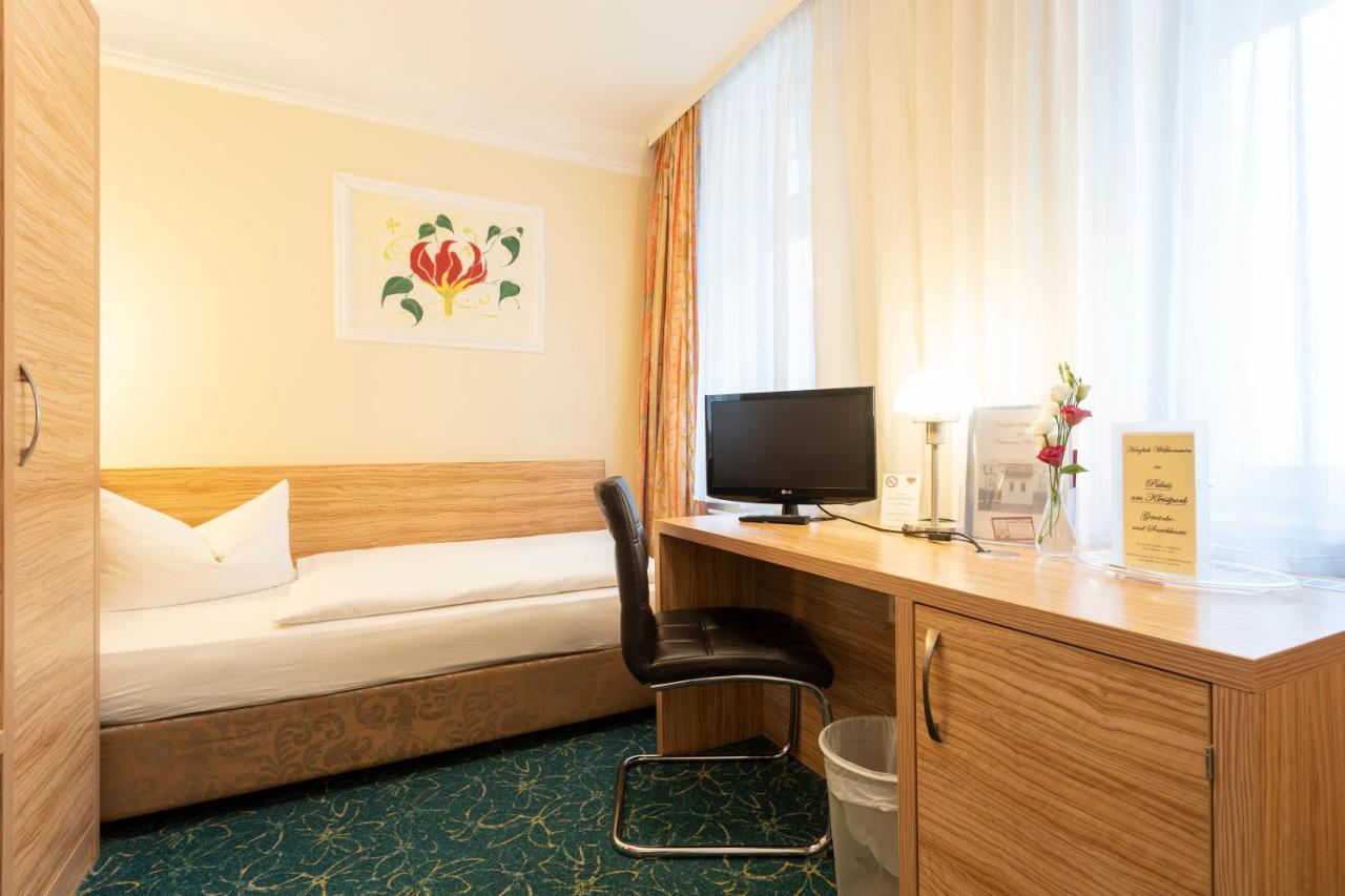 Palais Am Kleistpark Hotel Франкфурт на Одер Екстериор снимка